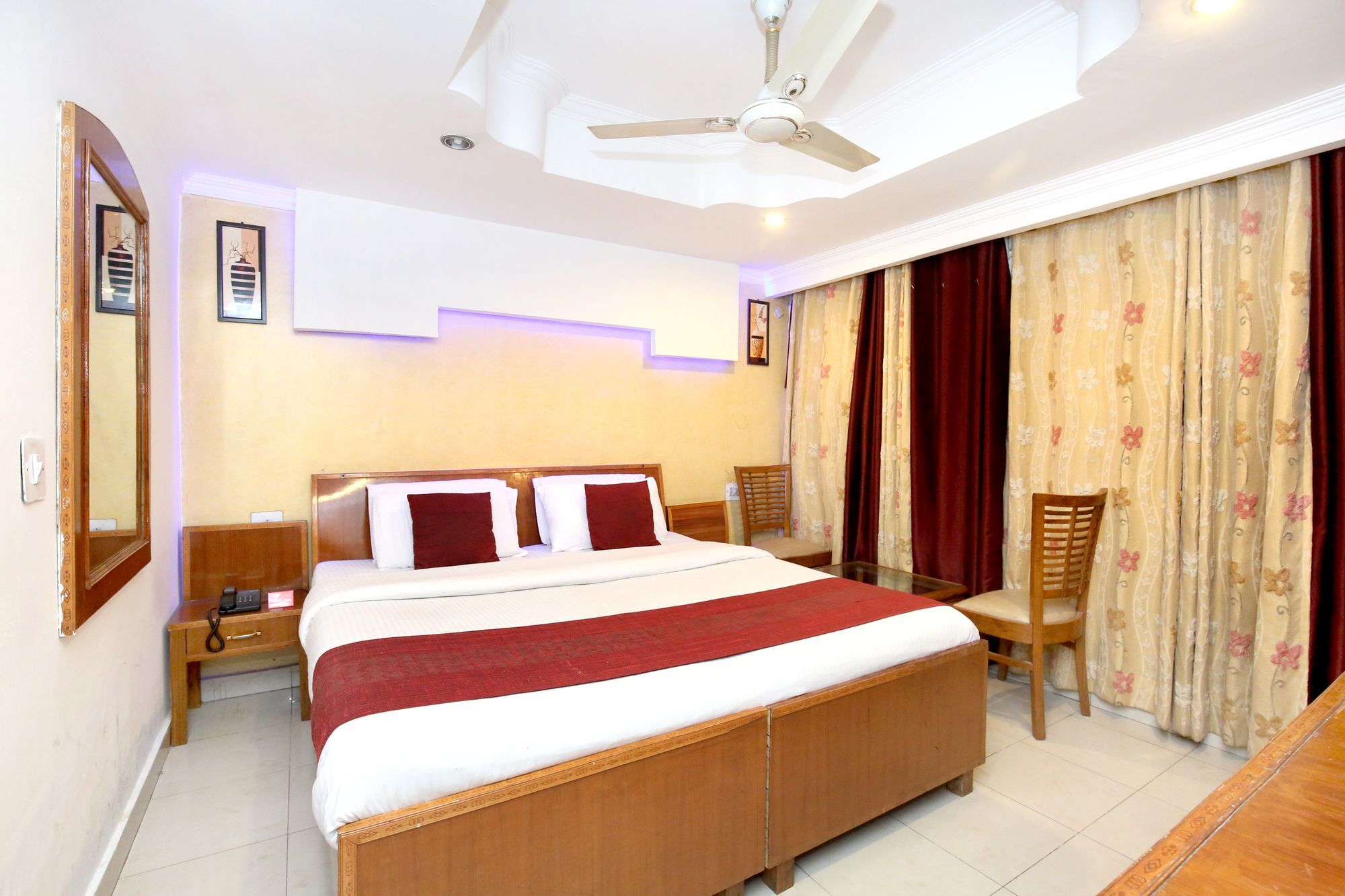 Oyo 1255 Hotel City Plaza 17 Chandigarh Luaran gambar